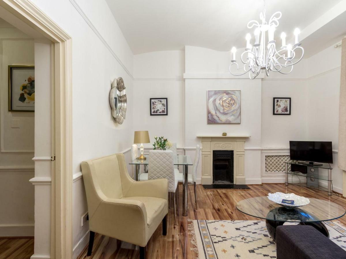 Apartamento Comfortable One Bed In Central Londres Exterior foto